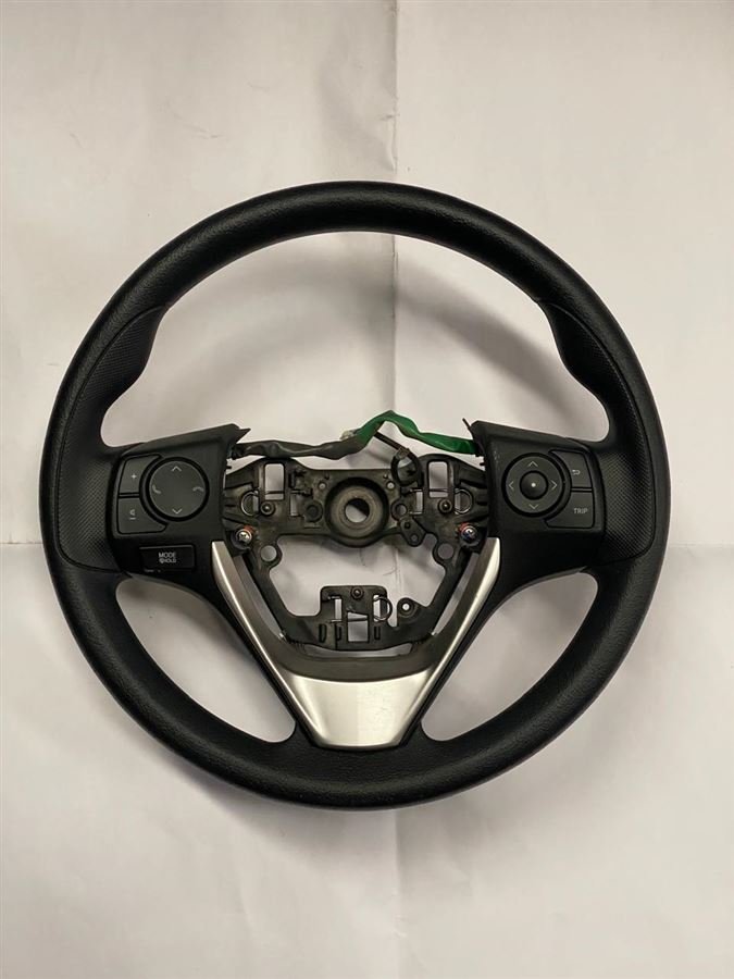 Volante Toyota con comandos